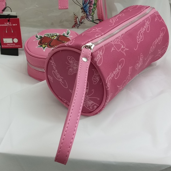 Ed Hardy Skull, Roses & Butterfly Pink See-Thru Barrel Bag w/ 2 Complimentary - Picture 14 of 16